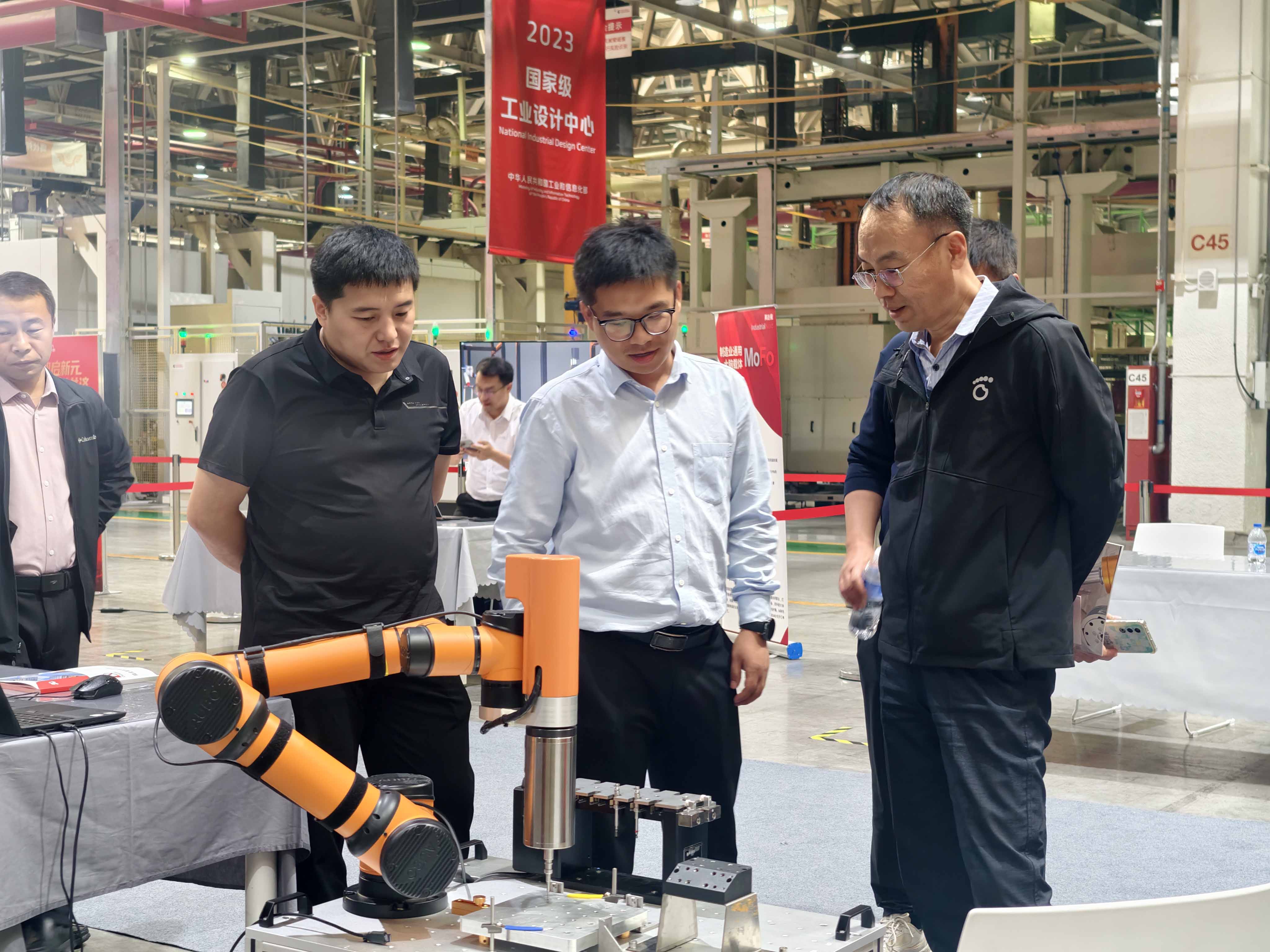 1760593324657392.jpg 1760593324657392.jpg